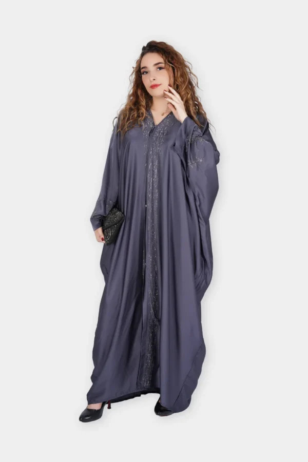 عباية فاخرة بتفاصيل لامعة – Raneme – Image 4