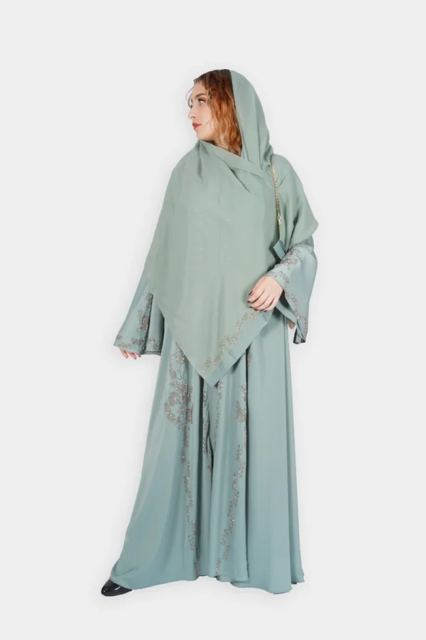 عباية فاخرة بلون أخضر باستيلي – Raneme